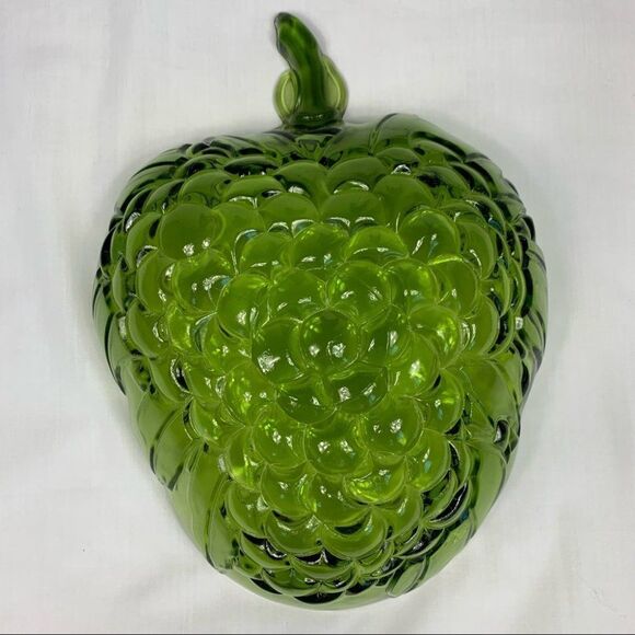 Vintage 1970’s Indiana Glass Avocado Green Grape Cluster Fruit Salad Bowl - Picture 3 of 12